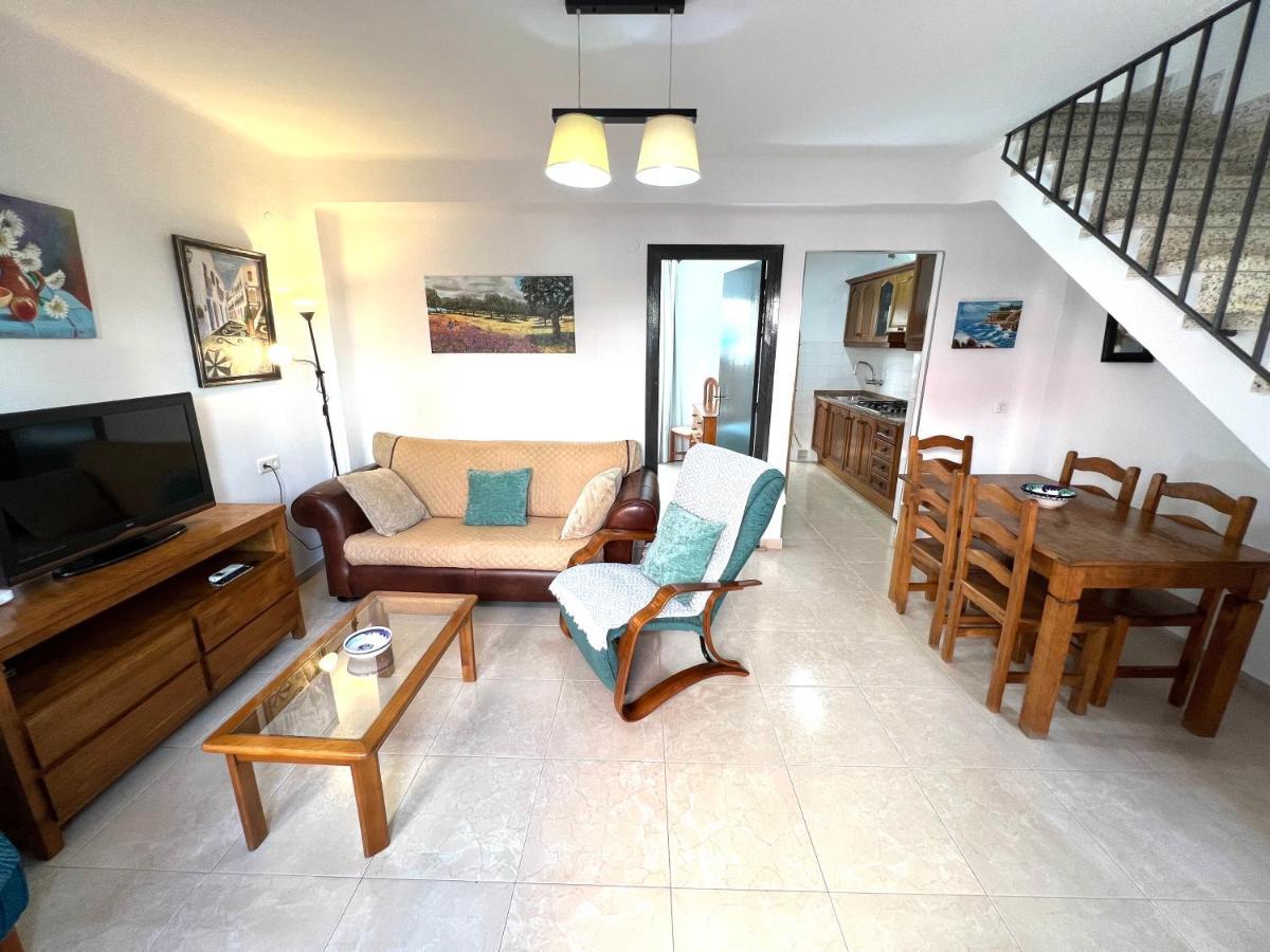 Casa Playa Torrecilla Villa เนร์คา ภายนอก รูปภาพ