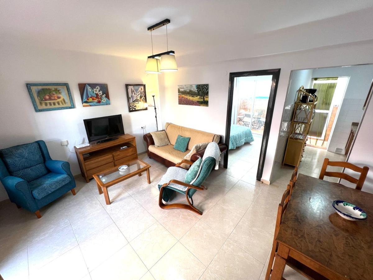 Casa Playa Torrecilla Villa เนร์คา ภายนอก รูปภาพ