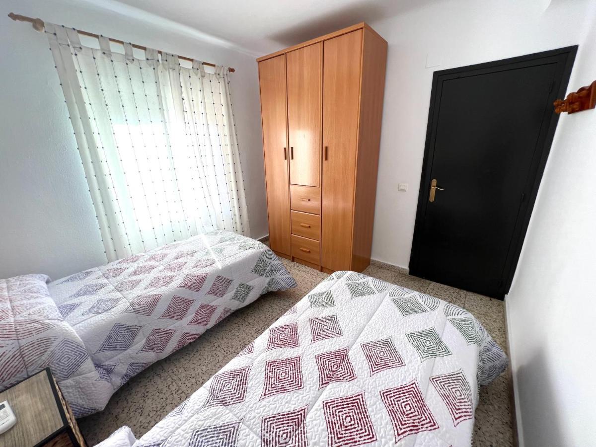 Casa Playa Torrecilla Villa เนร์คา ภายนอก รูปภาพ