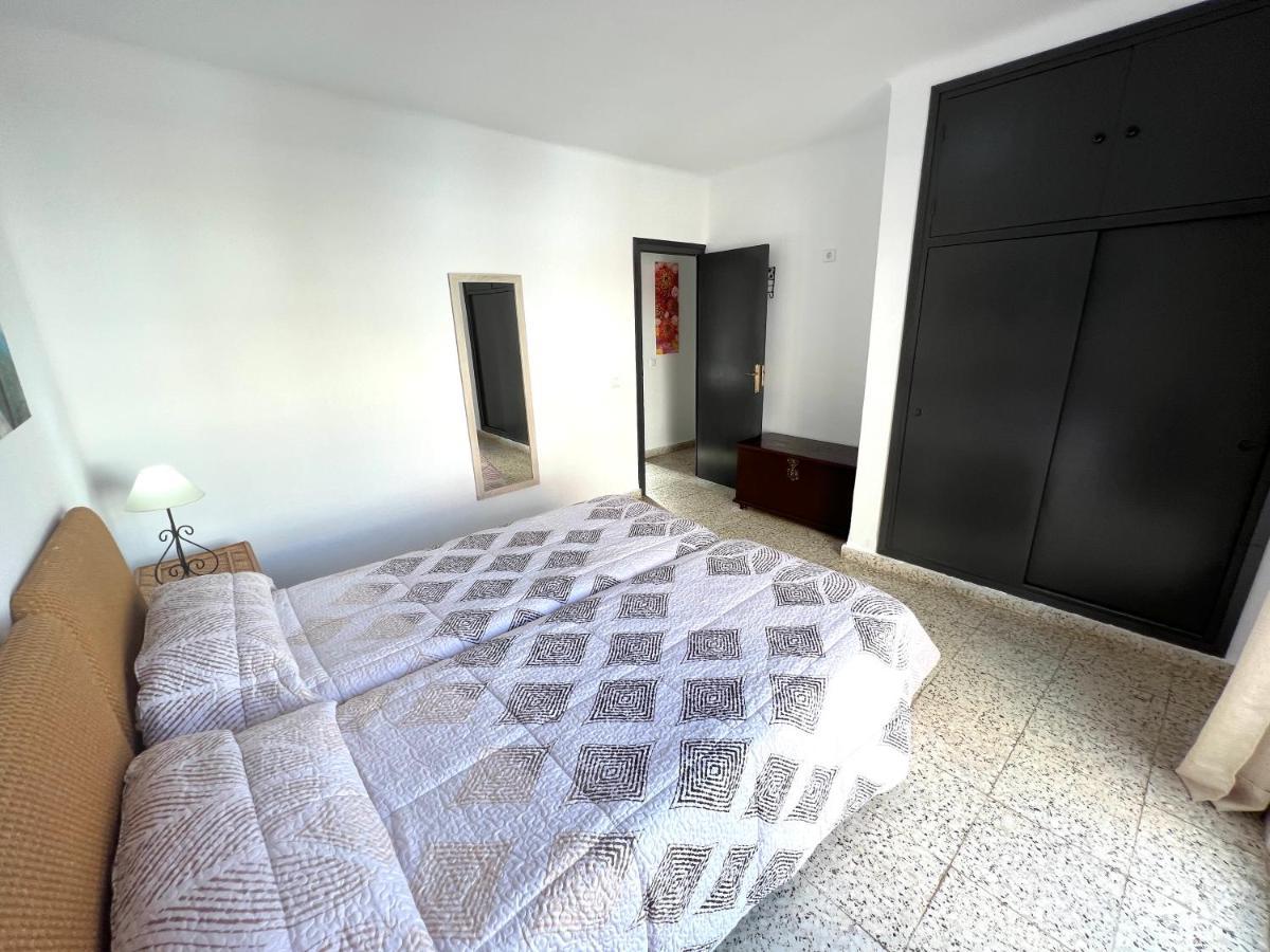 Casa Playa Torrecilla Villa เนร์คา ภายนอก รูปภาพ