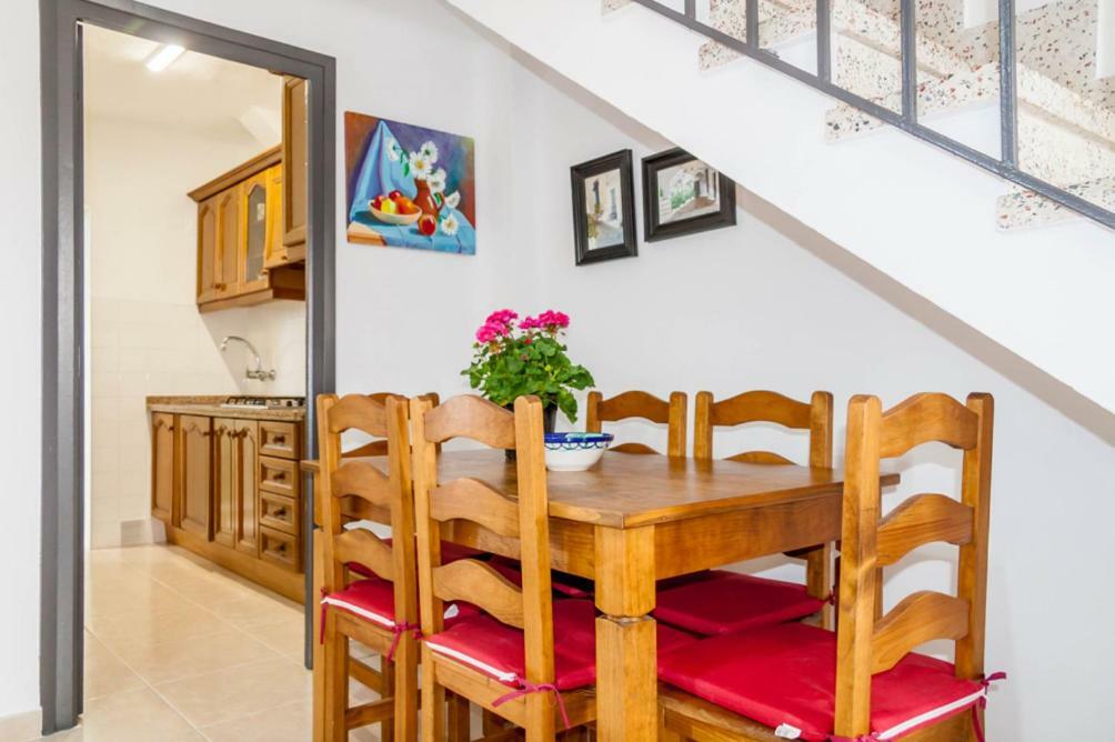 Casa Playa Torrecilla Villa เนร์คา ภายนอก รูปภาพ